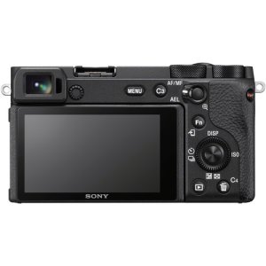 SONY A6600 WITH 18-135MM F3.5-5.6 LENS